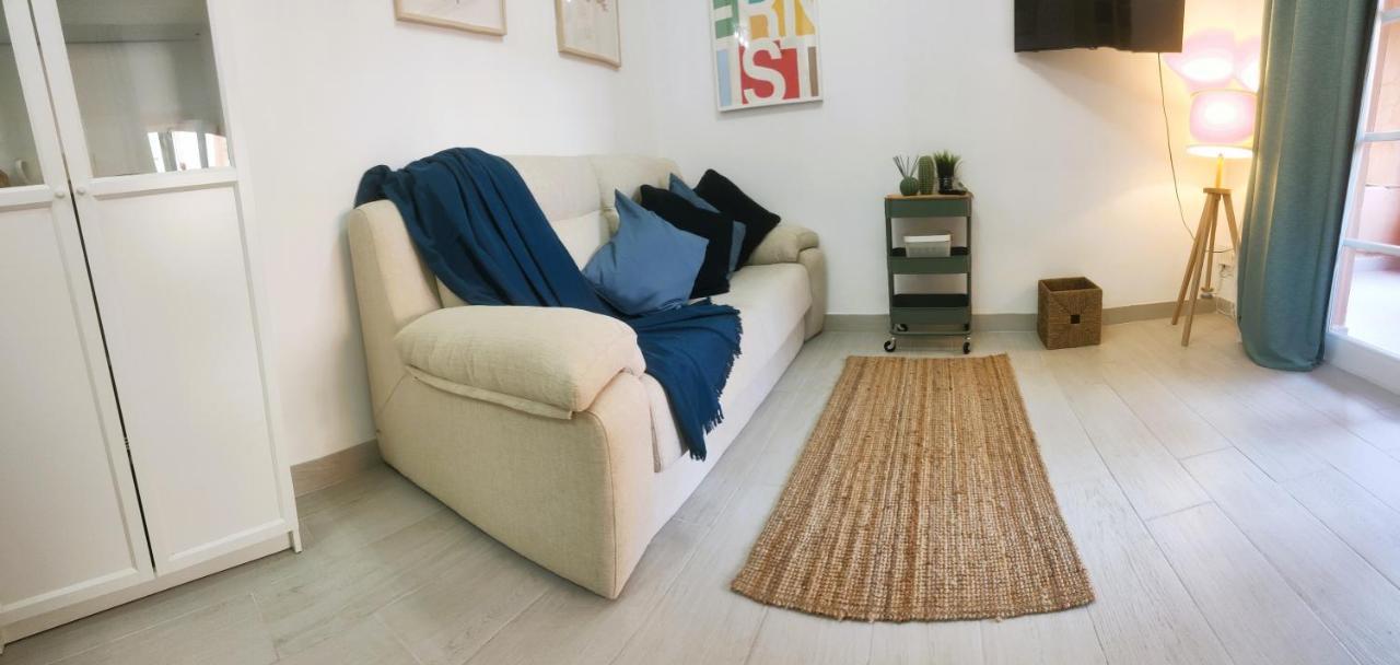 מאלגה Sage Palm Apartment By Namaste Elite מראה חיצוני תמונה